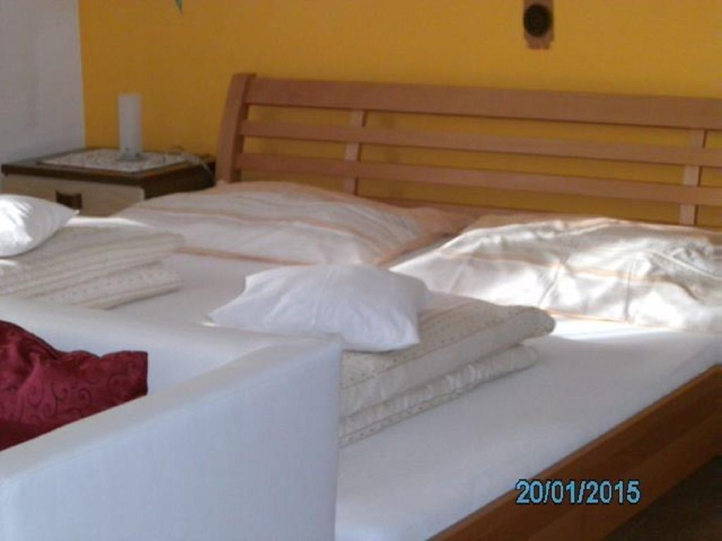 Haus Freitag Apartamento Millstatt Quarto foto